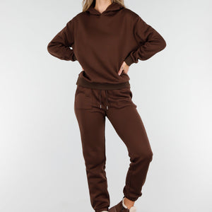 NEW081025 Donkerbruin Joggingpak