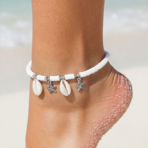 NEW190325 Enkelbandje met Witte Katsuki Kraaltjes en Kauri Schelpjes