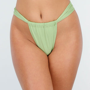 NEW190325 Groene bikinibroek met dikke band