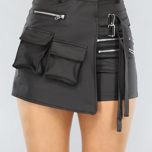 NEW2905 Zwarte Lederlook Cargo Skort met Overslag