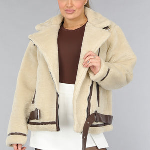 SALE30 Beige Zachte Tussenjas met Bruine Details