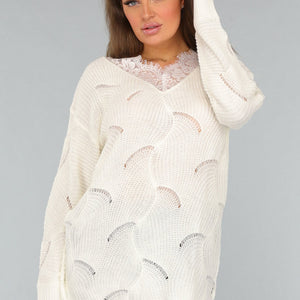 SALE30 Crème Gebreide Trui met Kanten Detail