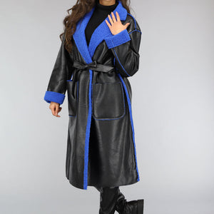 SALE50 Zwarte Leren Trenchcoat met Blauwe Teddy Voering