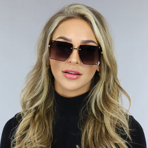 TERUG Grote Zwarte Statement Zonnebril