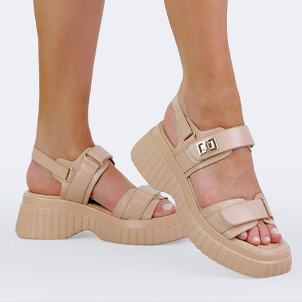 slippers sandalen