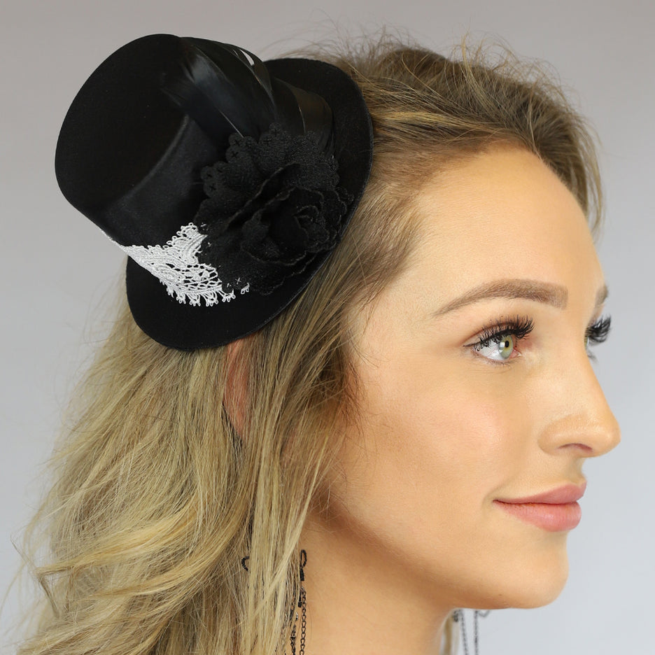 A-A Zwart Halloween Hoedje met Kant en Roos