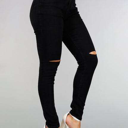 OP=OP.15.NL Basic Zwarte High Waist Ripped Knees Jeans