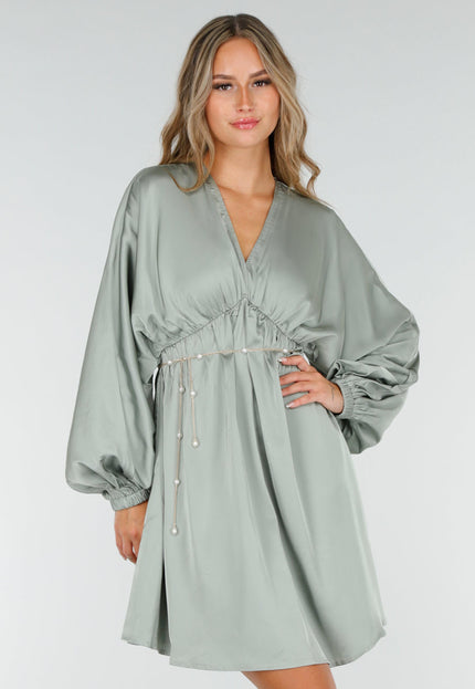 OP=OP.AV.12 Groene Satijnen Pofmouw Jurk