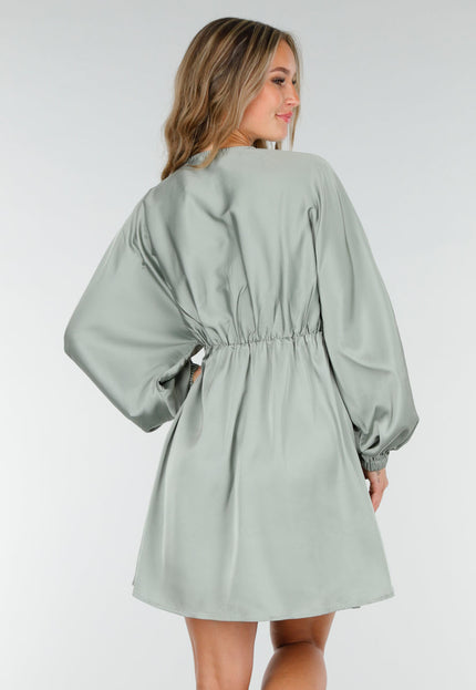 OP=OP.AV.12 Groene Satijnen Pofmouw Jurk