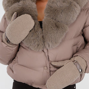 NEW051125 Teddy Wanten