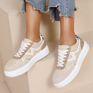 NEW250326 Beige Sneakers met Veters en Plateau Zool