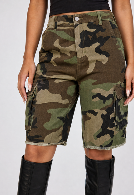 NEW010726 Camouflage Cargo Bermuda Short