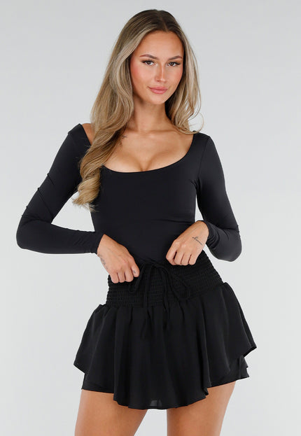 NEW010726 Zwarte Skort met Ruches
