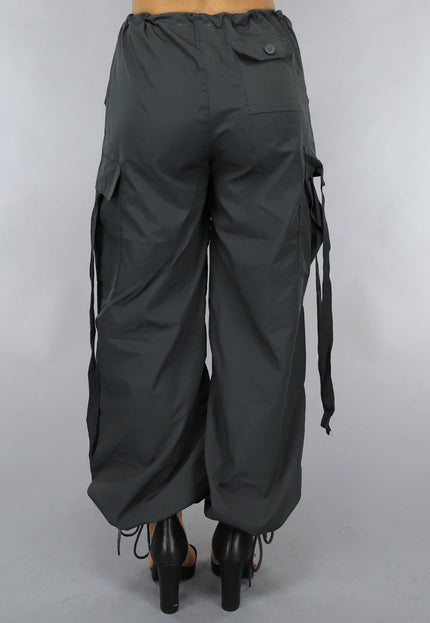 OP=OP.06.NL Parachute Cargo Broek in Donkergrijs
