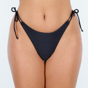 NEW020425 Zwart Strik Cheeky Bikinibroekje met Scrunch