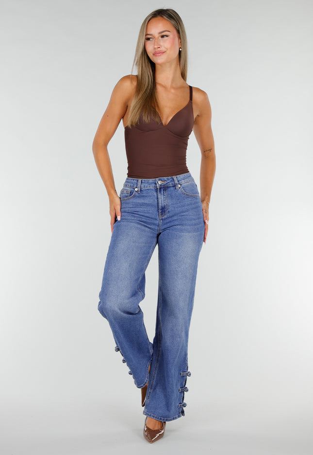 NEW020926 Blauwe Straight Leg Jeans met Knoopdetails