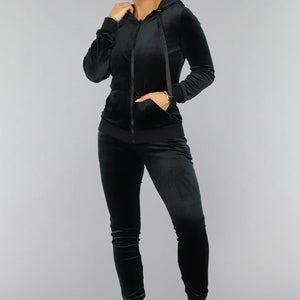 NEW0210 Zwart Velours Huispak met Capuchon