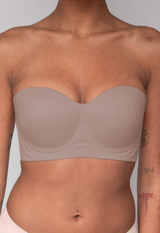 NEW0307 De Perfecte Strapless BH in Soft Bruin
