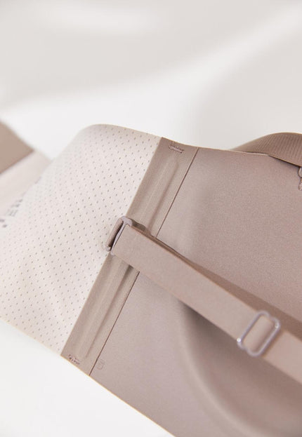 NEW0307 De Perfecte Strapless BH in Soft Bruin