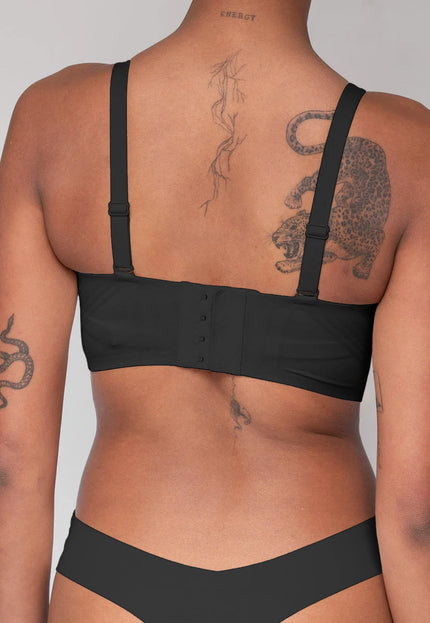 NEW0307 De Perfecte Strapless BH in Zwart