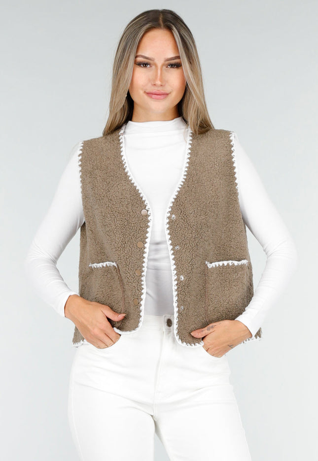 NEW030925 Teddy Gilet met Witte Bies