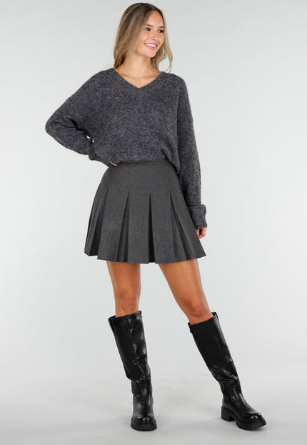 NEW030925 Donkergrijze Stretch Trui met V-Hals