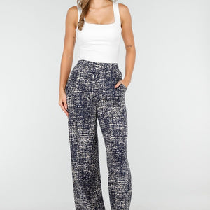 NEW030925 Wijde Donkerblauwe Print Broek