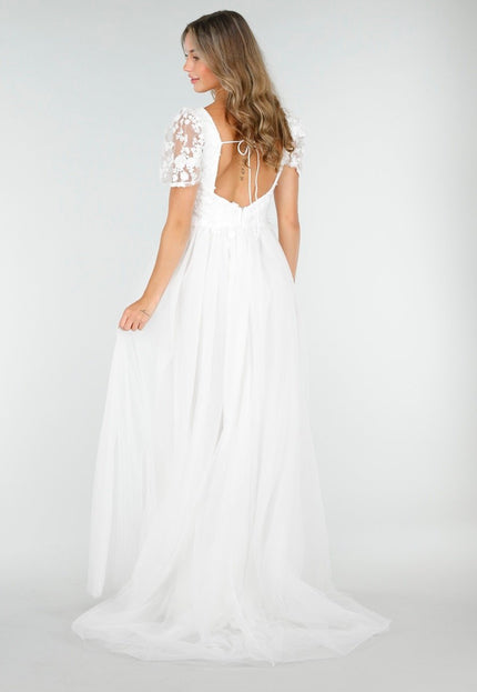 NEW030925 Witte Trouwjurk met Tule