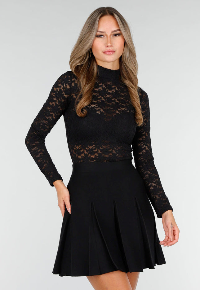 NEW030925 Zwarte Kanten Coltop