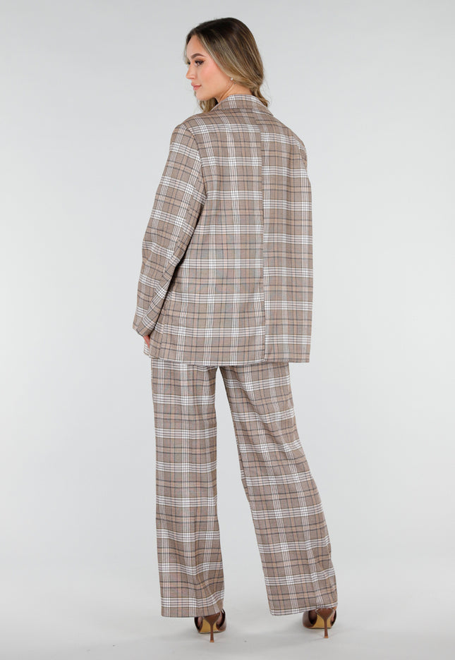 NEW040226 Beige Geruite Blazer met Schoudervullingen