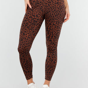 NEW040226 Bruine Sportlegging met Luipaardprint