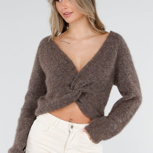 NEW040326 Bruine Gebreide Twist Crop Trui