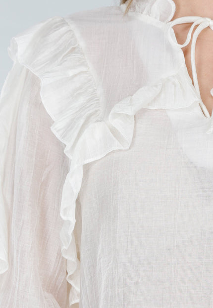NEW040326 Crème Ruffle Blouse