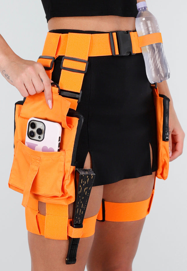 NEW040326 Oranje Festival Riem met Zakken