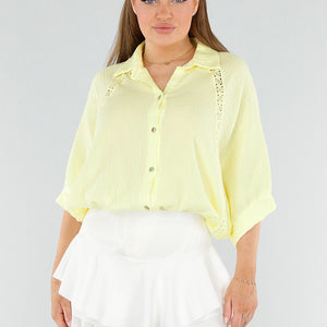 NEW040625 Butter Yellow Blouse met Knoopsluiting