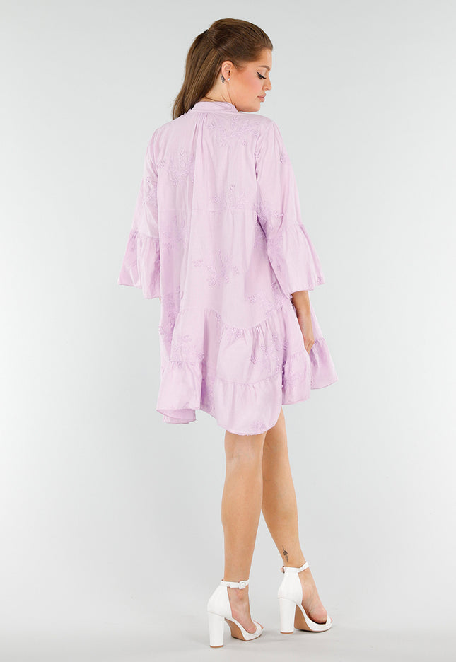 NEW040625 Lichtpaarse Jurk met Borduursels en Knopen