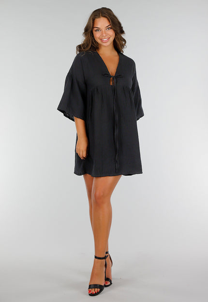 NEW040625 Zwarte jurk met V-hals en strik