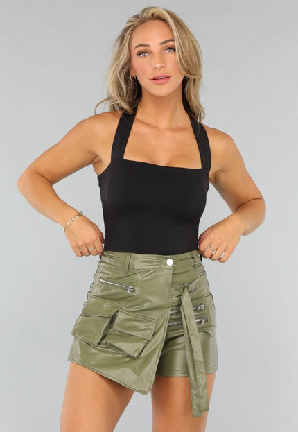 NEW0409 Zwarte Sporttop met Vierkante Hals en Strikdetail