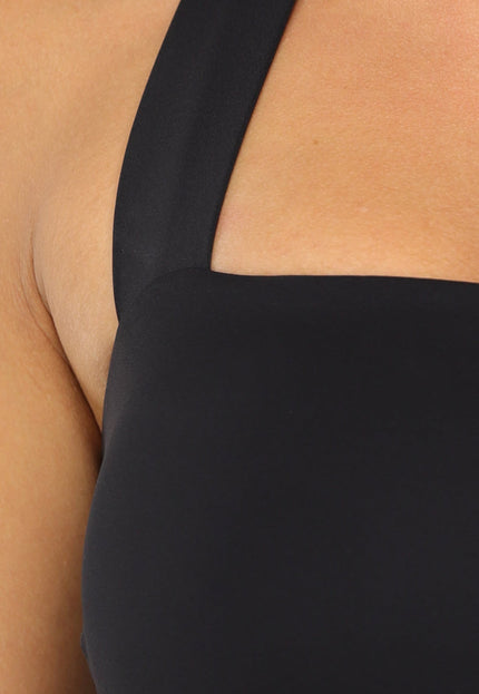 NEW0409 Zwarte Sporttop met Vierkante Hals en Strikdetail