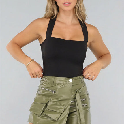 NEW0409 Zwarte Sporttop met Vierkante Hals en Strikdetail