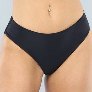 OP=OP.09.R Zwart Bikinibroekje