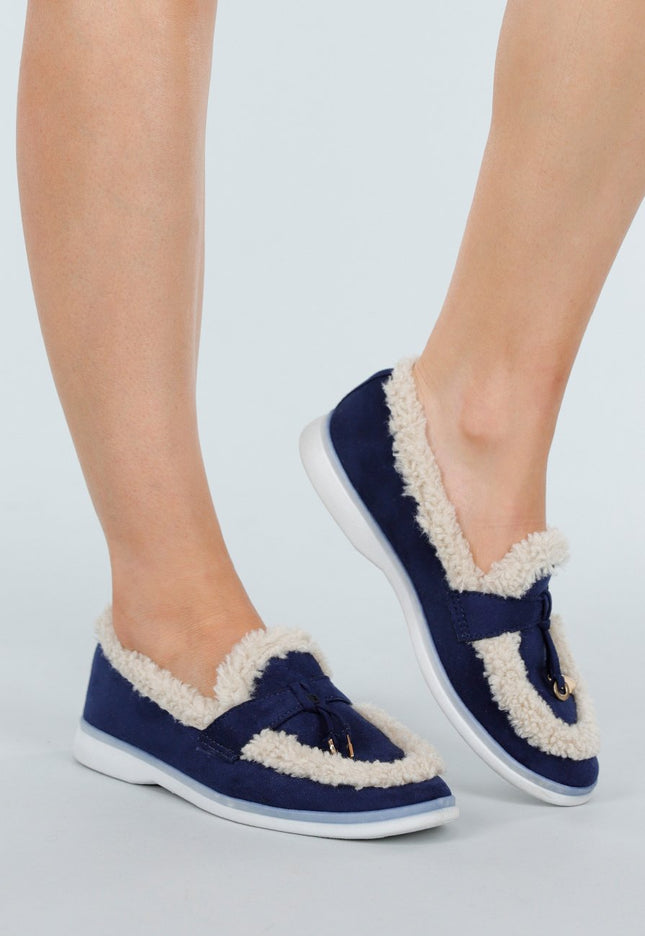 NEW051125 Blauwe Teddy Instappers