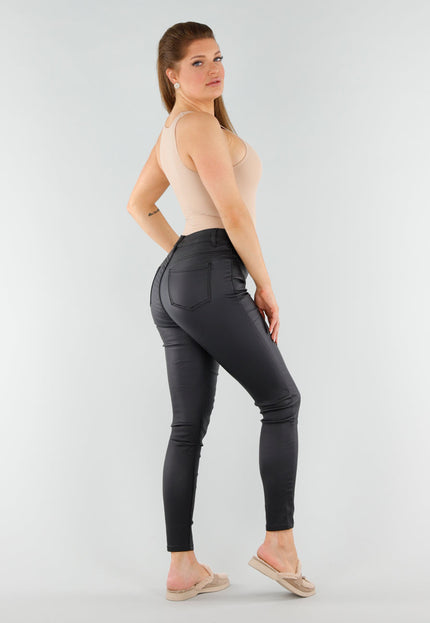 NEW051125 Nude String Body met Hoge Hals