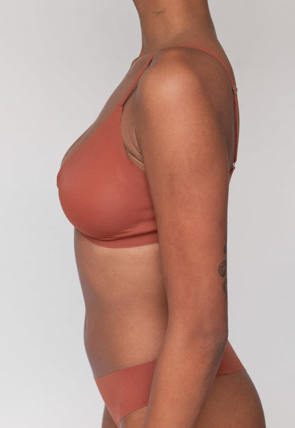 NEW0603 Bruine Naadloze Softcup Comfort BH