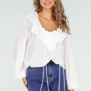 NEW060825 Witte Ruffle Blouse met Strik