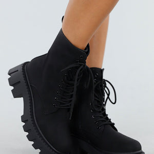 NEW060825 Zwarte Grove Veterboots