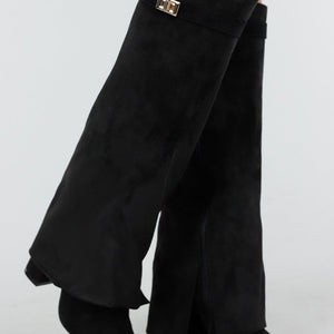 Zwarte Uitlopende Haklaarzen