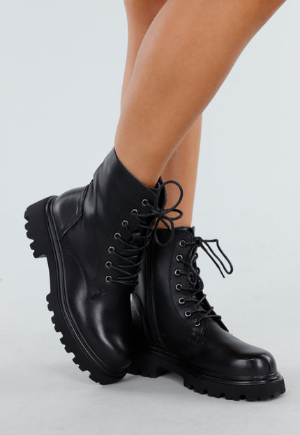 NEW060825 Zwarte Veterboots