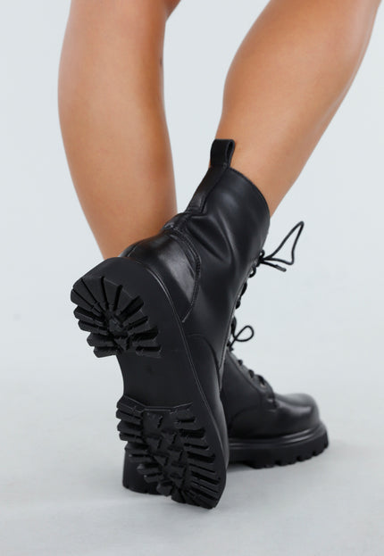 NEW060825 Zwarte Veterboots