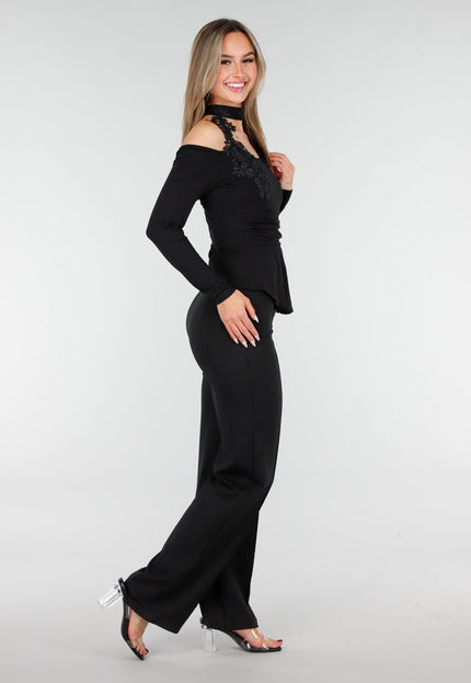 NEW070126 Cold Shoulder Top Zwart